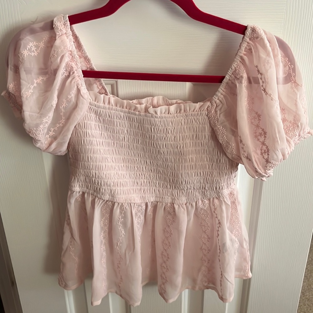 Francesca’s Pink Top XS